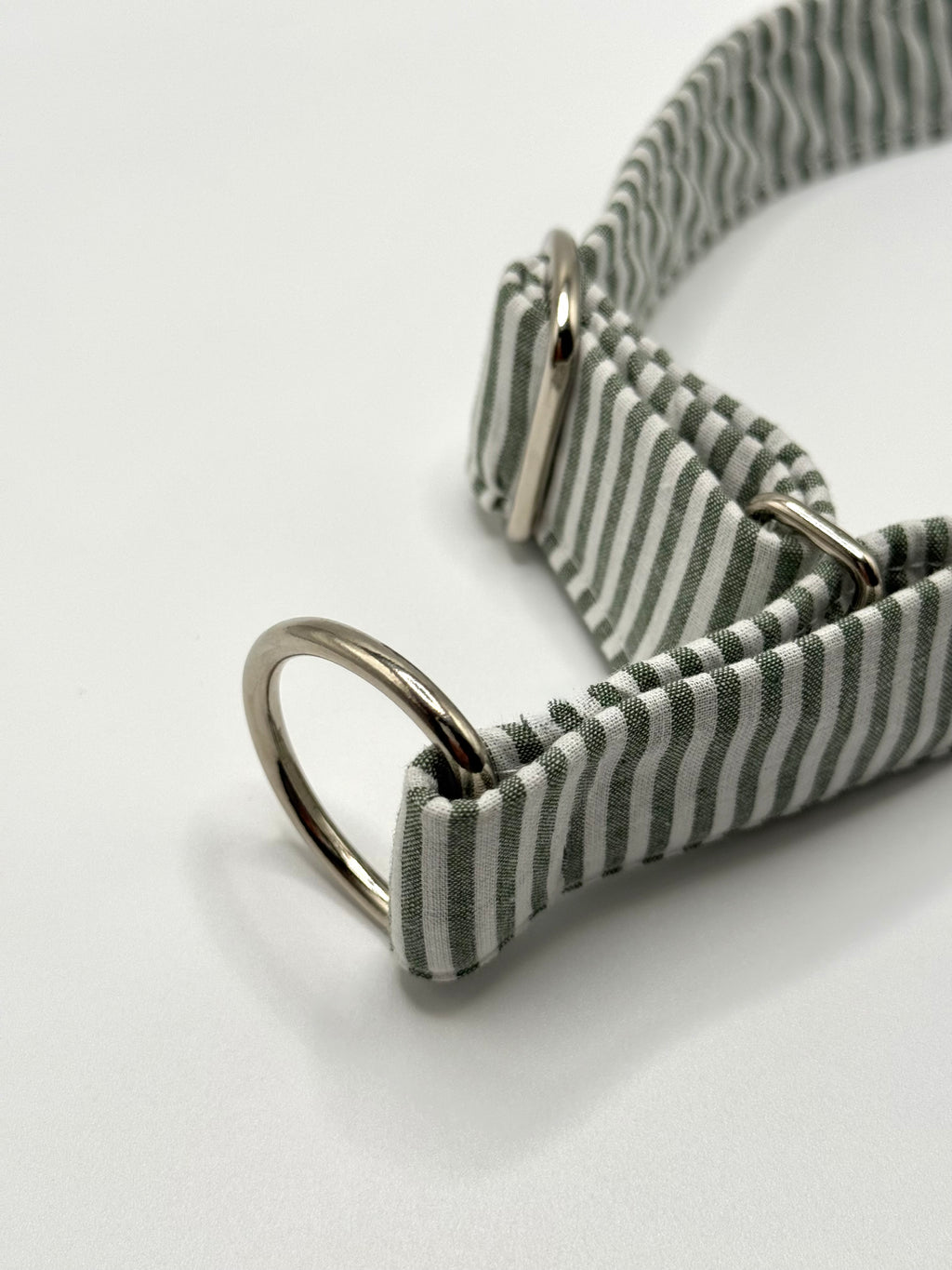 Halsband "Home"